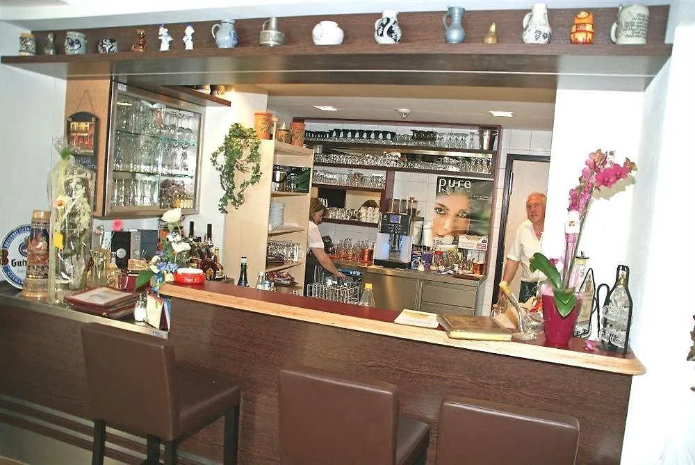 Radlhotel Wassertruedingen 4*,